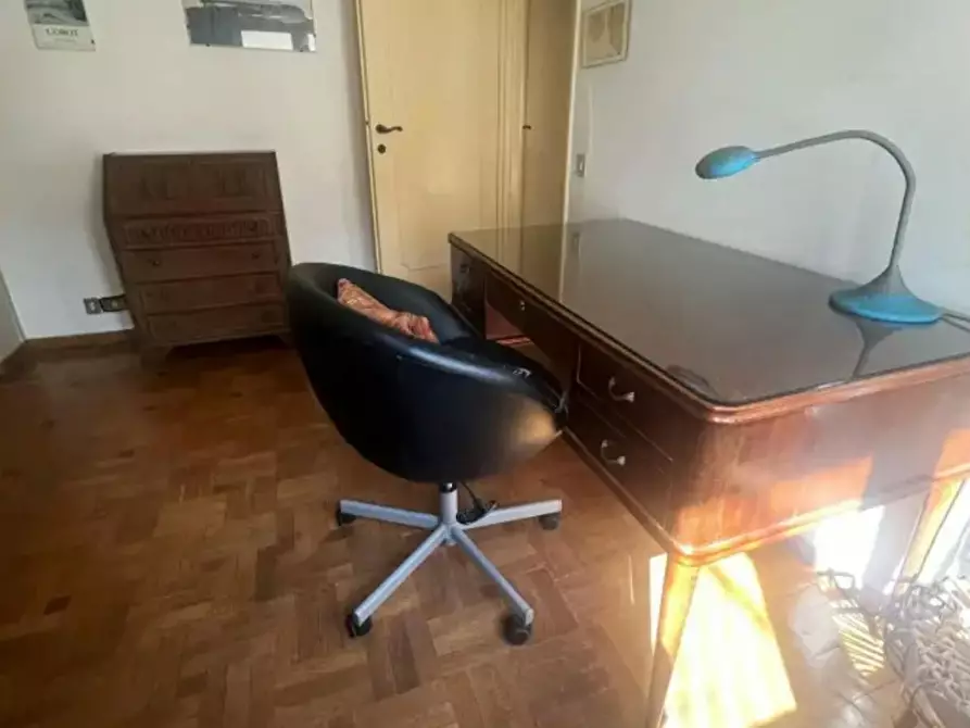 Immagine 4 di Camera in affitto  in Via Leonardo Fibonacci a Roma