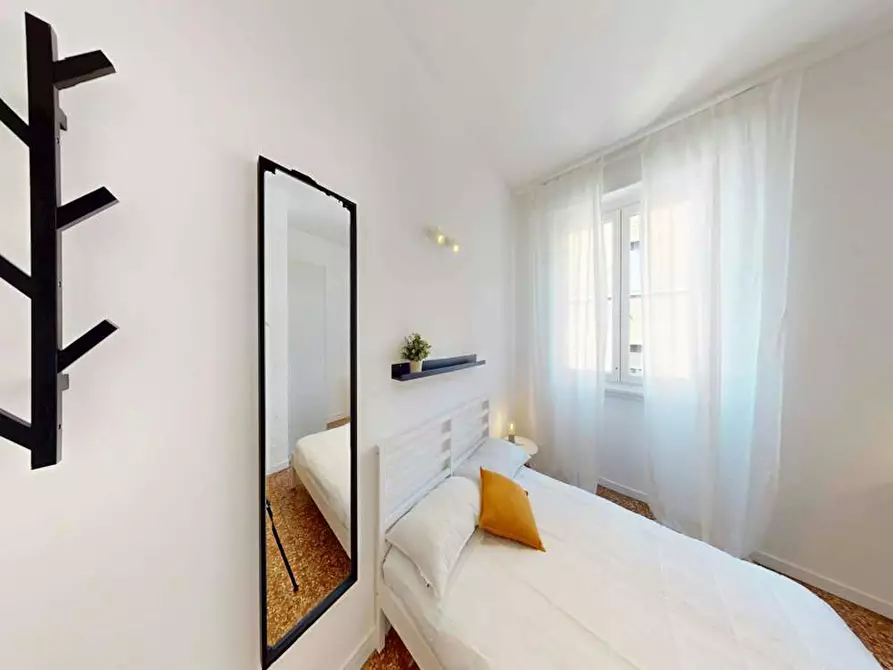 Immagine 4 di Camera in affitto  in Viale Certosa a Milano