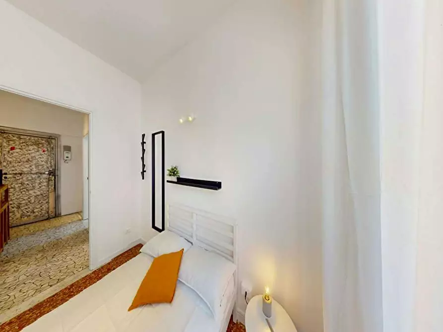 Immagine 6 di Camera in affitto  in Viale Certosa a Milano