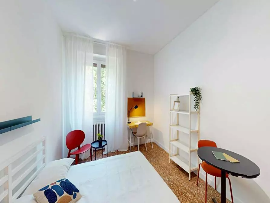 Immagine 1 di Camera in affitto  in Viale Certosa a Milano