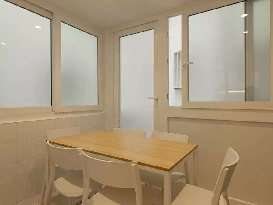 Immagine 4 di Camera in affitto  in Carrer del Doctor Josep Juan Dómine a Valencia