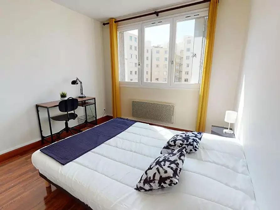Immagine 1 di Camera in affitto  in Rue Louis Braille a Villeurbanne