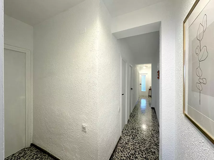 Immagine 9 di Camera in affitto  in Carrer del Poeta Más i Ros a Valencia