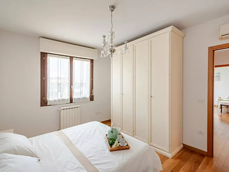 Immagine 10 di Appartamento in affitto  in Via Vittorio Gui a Firenze