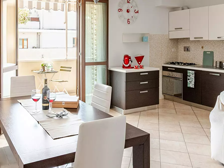 Immagine 5 di Appartamento in affitto  in Via Vittorio Gui a Firenze