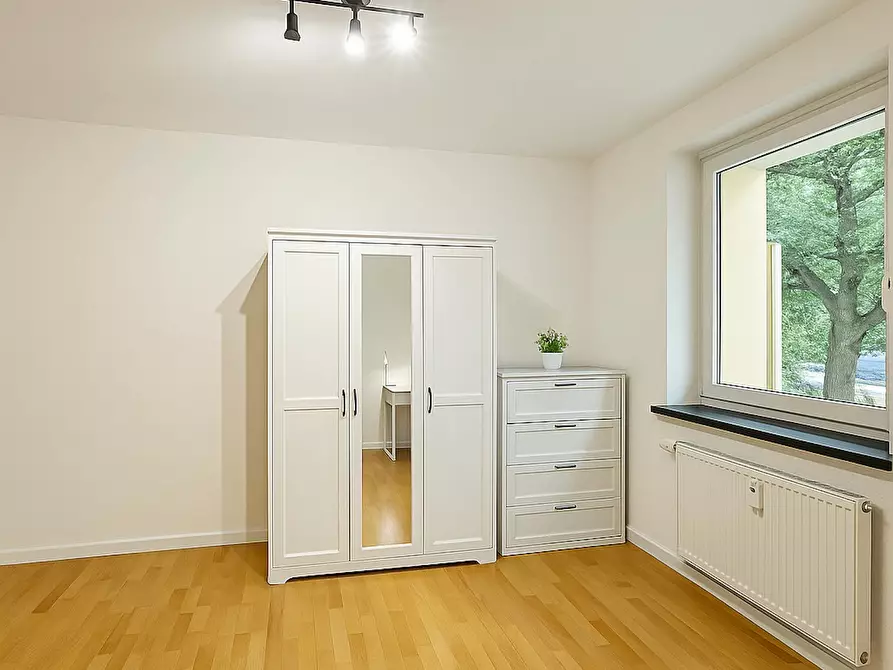 Immagine 2 di Camera in affitto  in Gentzstraße a München