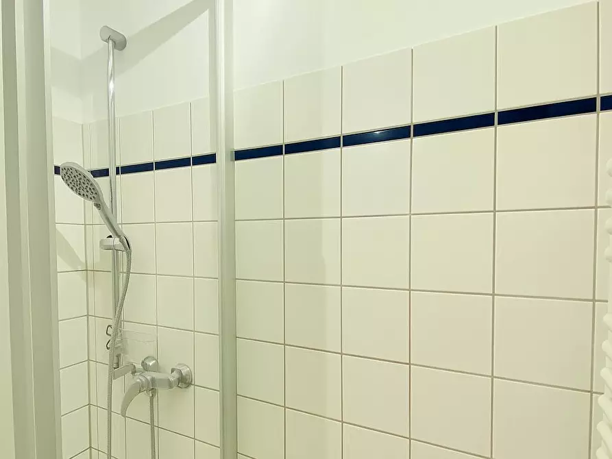 Immagine 6 di Camera in affitto  in Gentzstraße a München