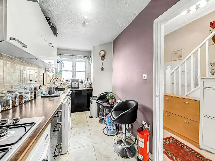 Immagine 8 di Camera in affitto  in Exeter Road a Walthamstow
