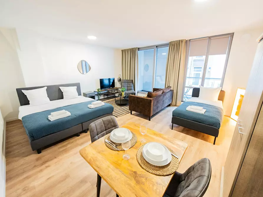 Immagine 1 di Appartamento in affitto  in Prins Hendrikkade a Rotterdam