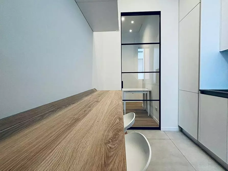 Immagine 5 di Appartamento in affitto  in Via Carlo Crivelli a Milano