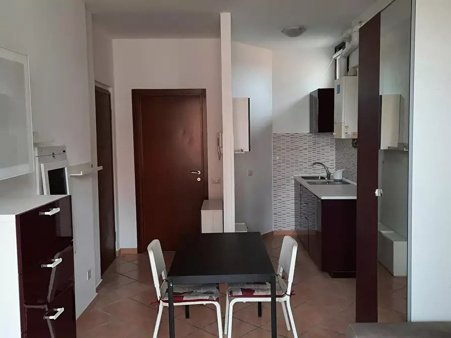 Immagine 5 di Appartamento in affitto  in Via Bruno Buozzi a Desio