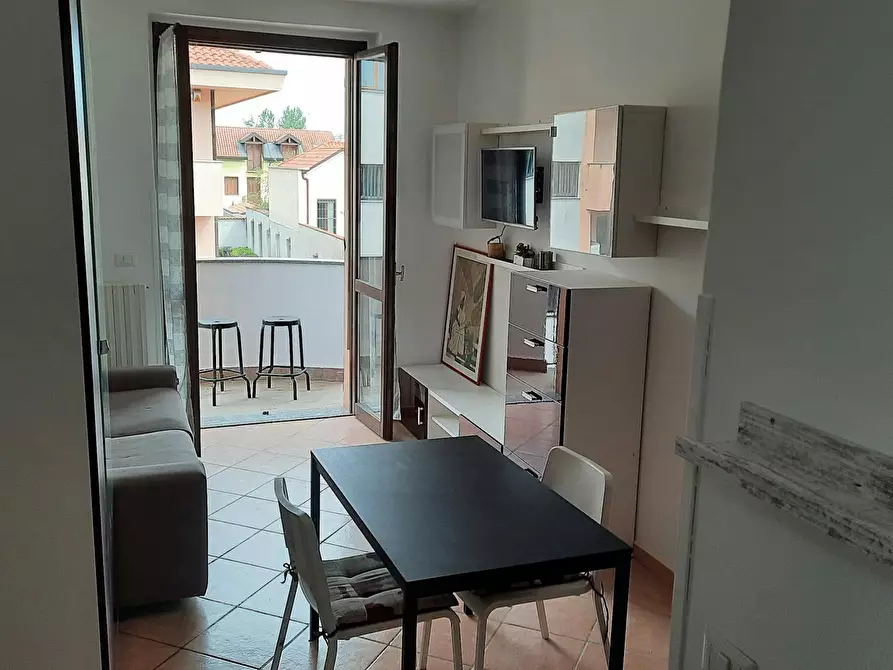 Immagine 6 di Appartamento in affitto  in Via Bruno Buozzi a Desio