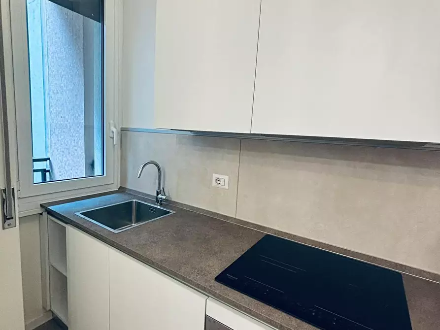 Immagine 5 di Appartamento in affitto  in Via Carlo Crivelli a Milano