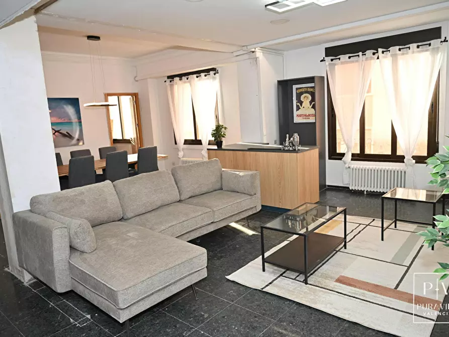 Immagine 3 di Camera in affitto  in Avinguda de l'Oest a Valencia