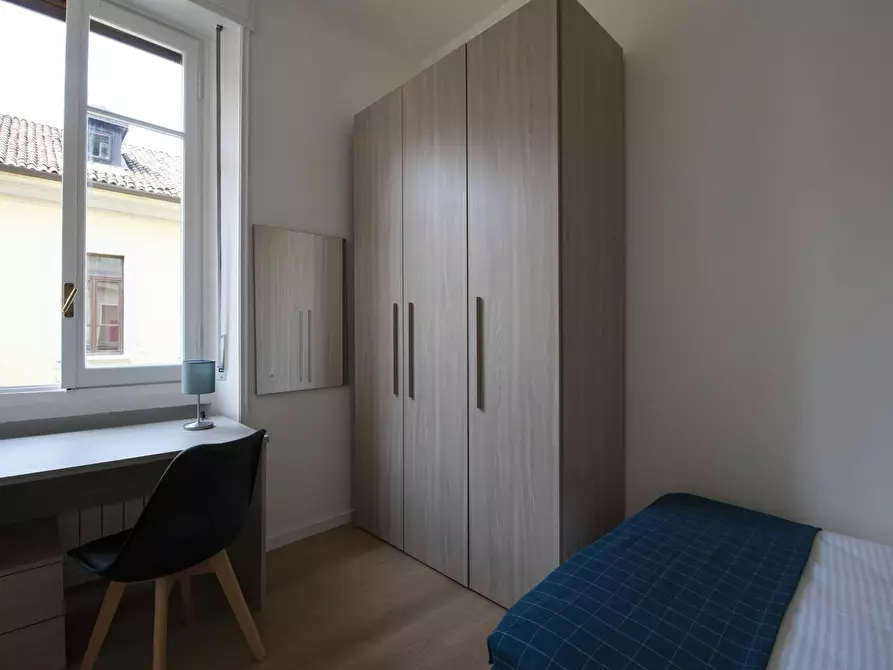 Immagine 2 di Camera in affitto  in Via Crocefisso a Milano