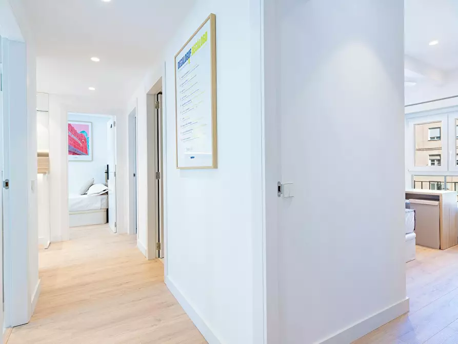 Immagine 7 di Camera in affitto  in Carrer dels Sants Just i Pastor a Valencia