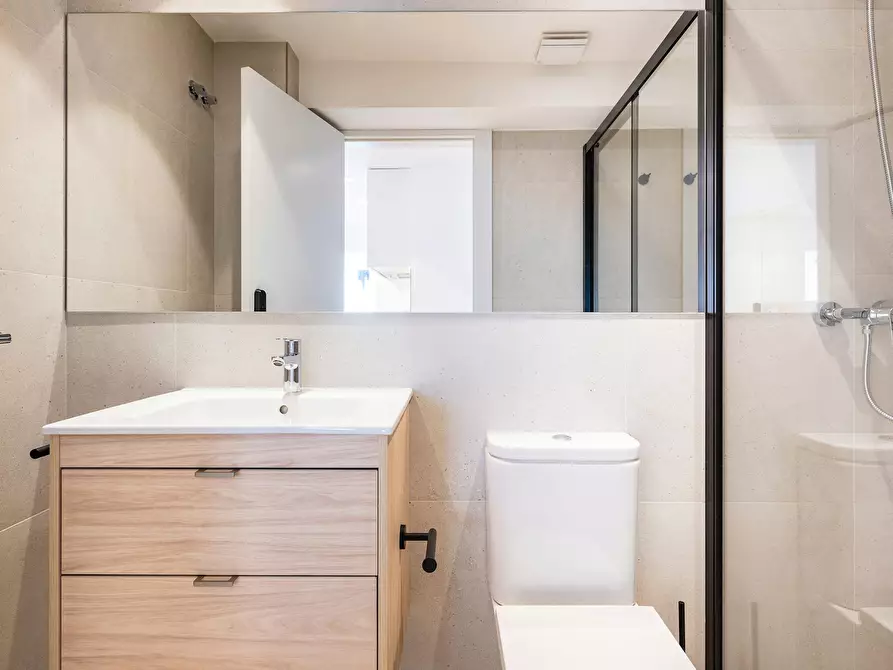 Immagine 9 di Camera in affitto  in Carrer dels Sants Just i Pastor a Valencia