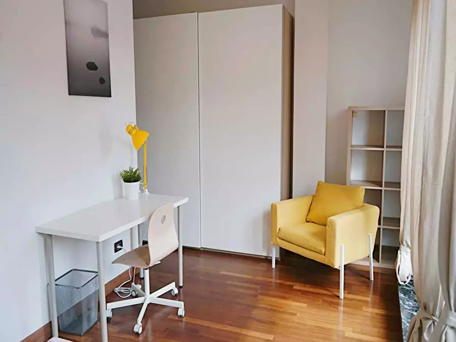 Immagine 3 di Camera in affitto  in Via Santa Croce a Bologna