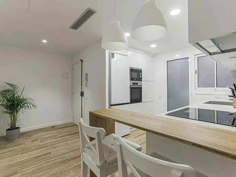 Immagine 7 di Camera in affitto  in Carrer del Torrent de les Flors a Barcelona