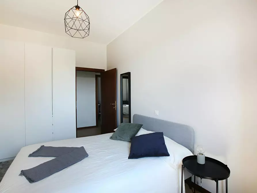 Immagine 3 di Camera in affitto  in Via Benjamin Constant a Milano