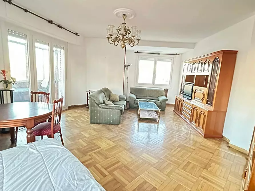 Immagine 2 di Camera in affitto  in Paseo de Zorrilla a Valladolid