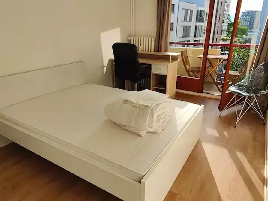 Immagine 1 di Camera in affitto  in Rue du Docteur Coquand a Étrembières