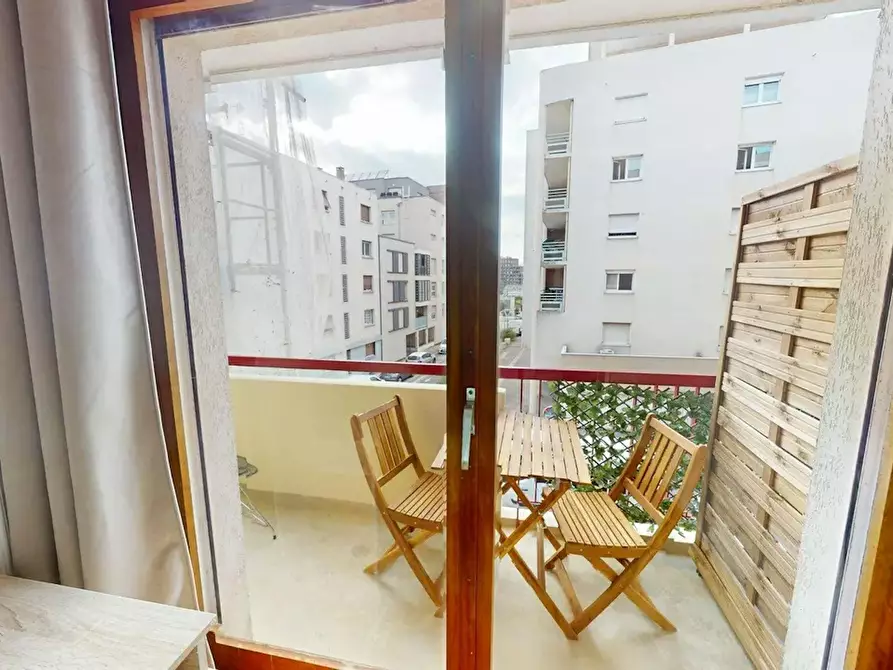 Immagine 5 di Camera in affitto  in Rue du Docteur Coquand a Étrembières