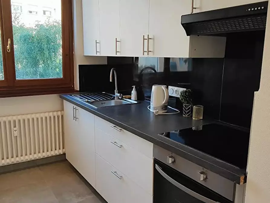 Immagine 9 di Camera in affitto  in Rue du Docteur Coquand a Étrembières