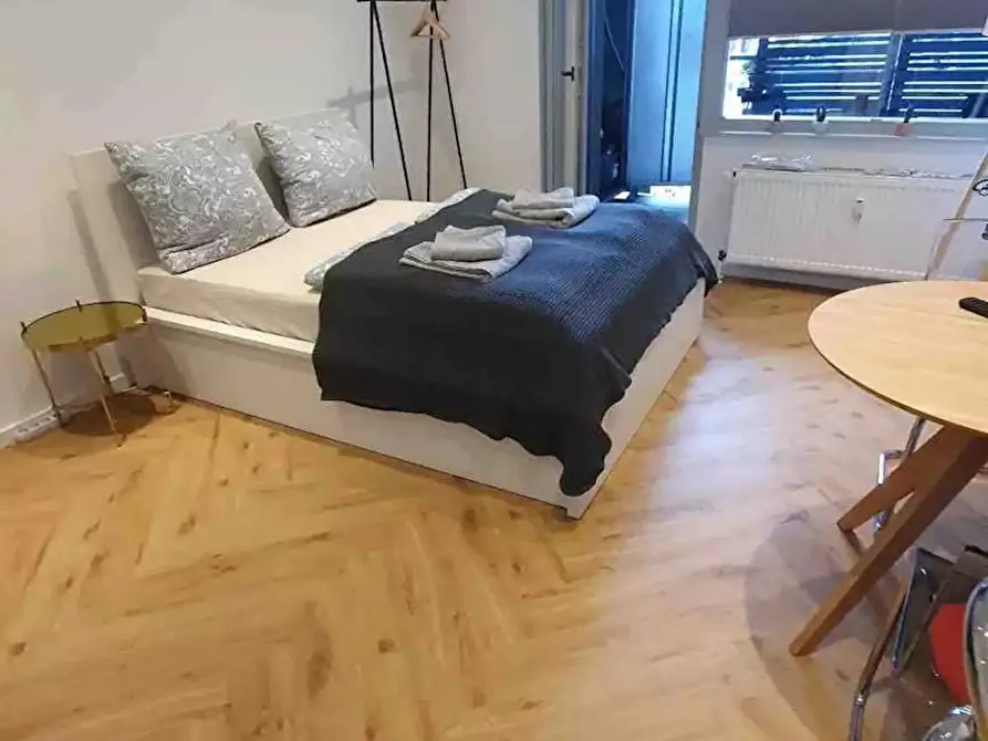 Immagine 2 di Appartamento in affitto  in Richard-Wagner-Straße a Köln