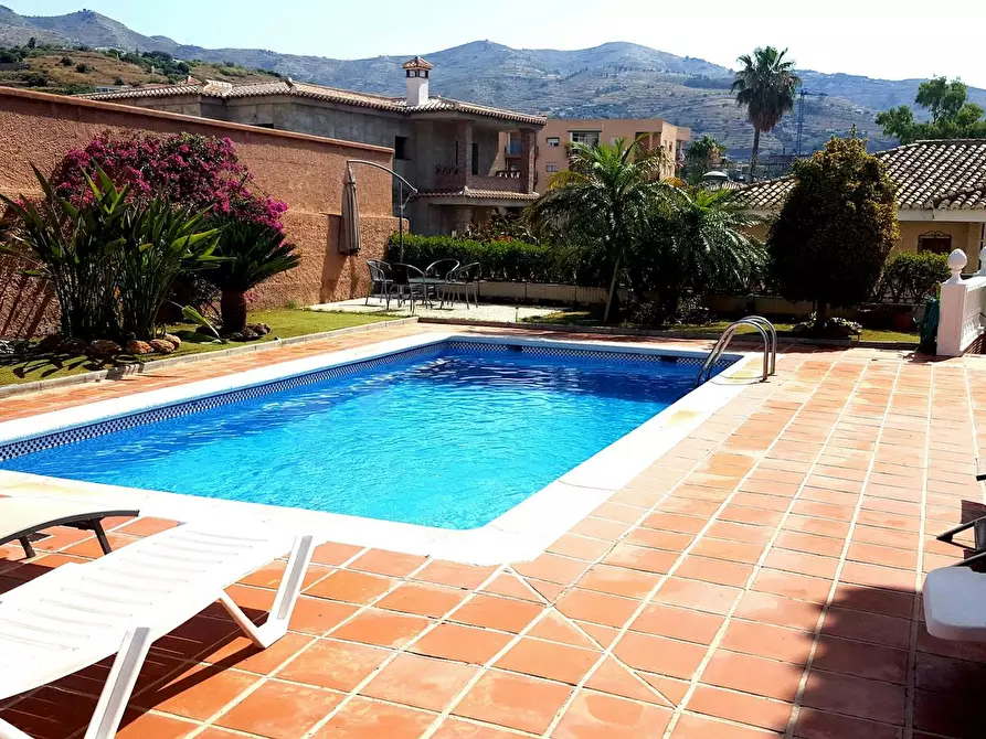Immagine 1 di Casa indipendente in affitto  in Calle Costa Templada a Almuñecar