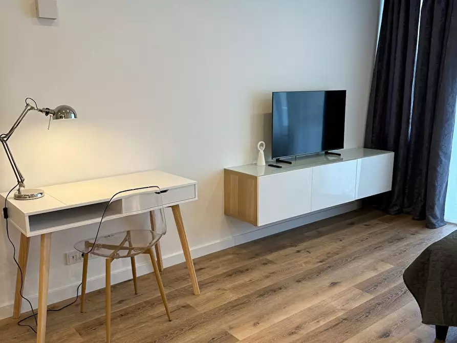 Immagine 2 di Appartamento in affitto  in Mittlerer Hasenpfad a Frankfurt am Main