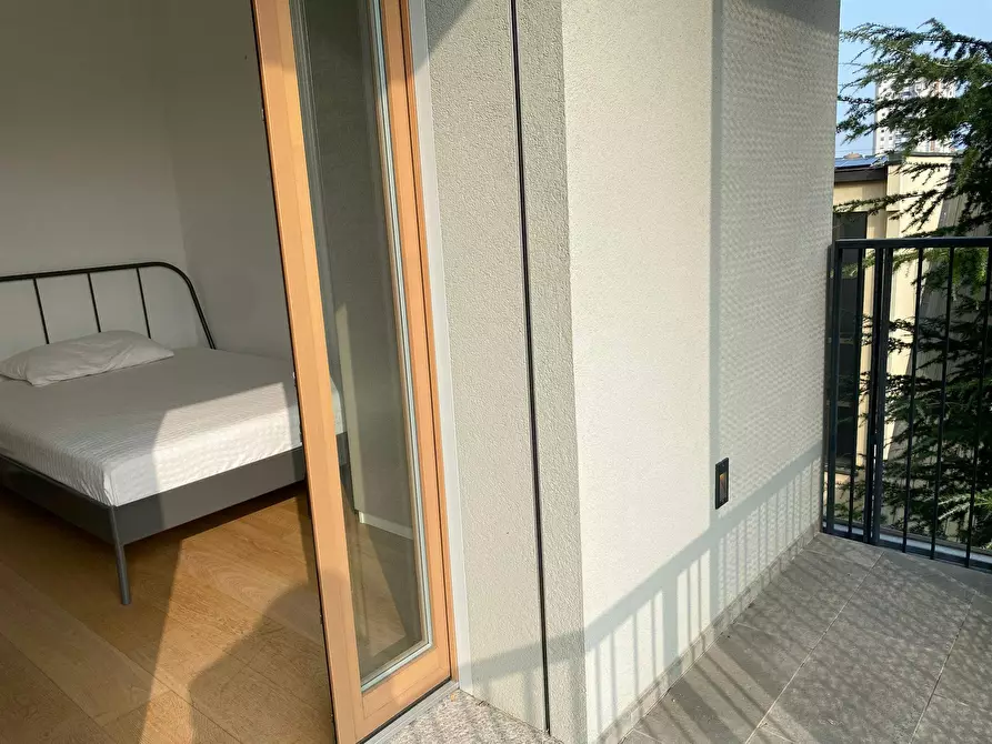 Immagine 6 di Camera in affitto  in Via Melchiorre Gioia a Milano