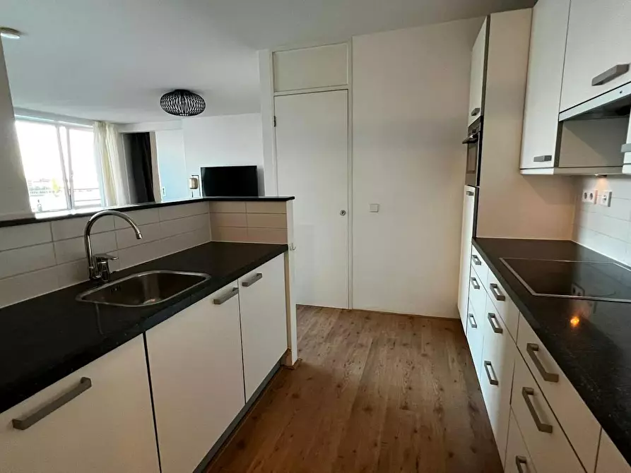 Immagine 6 di Appartamento in affitto  in Wierdsmaplein a Rotterdam