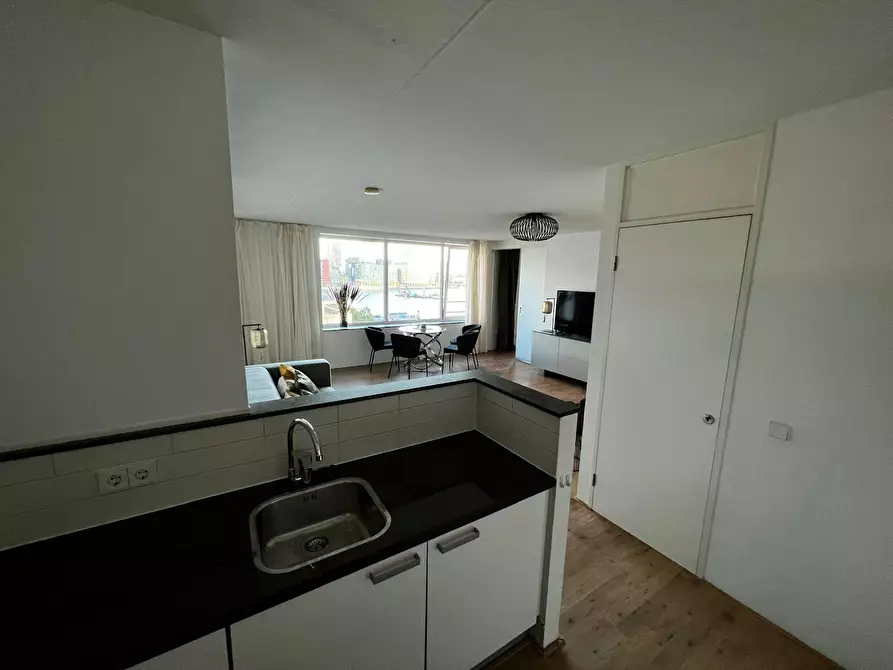 Immagine 5 di Appartamento in affitto  in Wierdsmaplein a Rotterdam