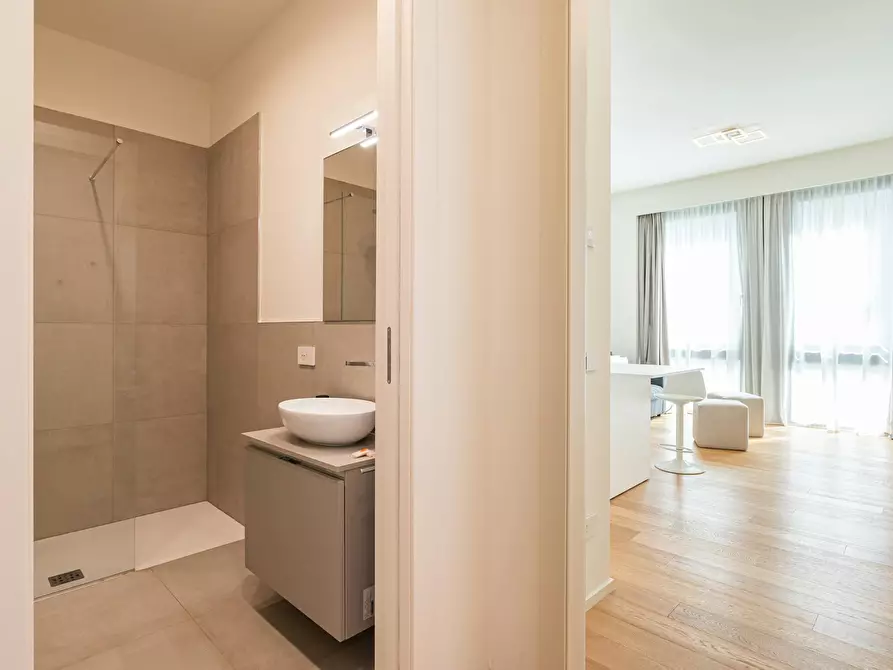 Immagine 6 di Appartamento in affitto  in Via Antonio Cecchi a Milano