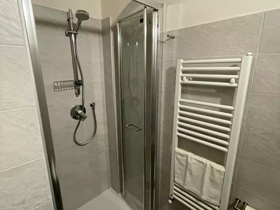 Immagine 9 di Camera in affitto  in Via Dora Baltea a Ivrea