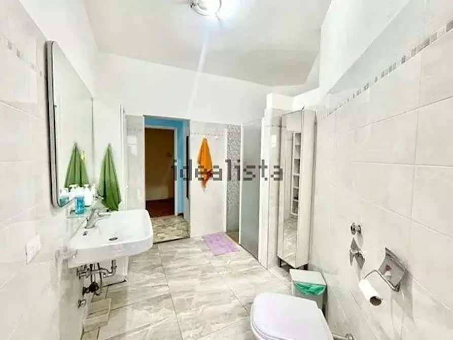 Immagine 3 di Camera in affitto  in Via John Fitzgerald Kennedy a Cologno Monzese