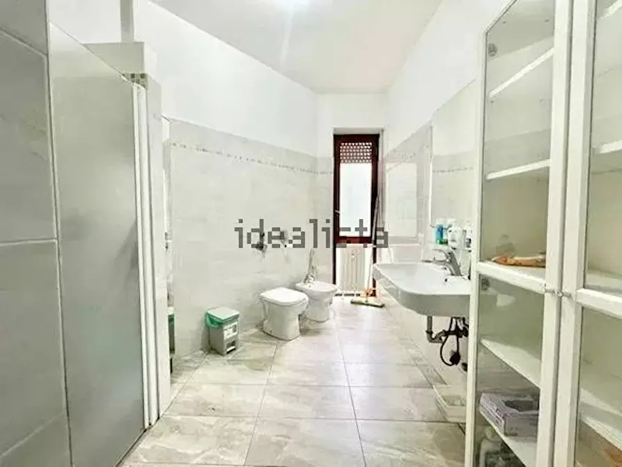 Immagine 5 di Camera in affitto  in Via John Fitzgerald Kennedy a Cologno Monzese