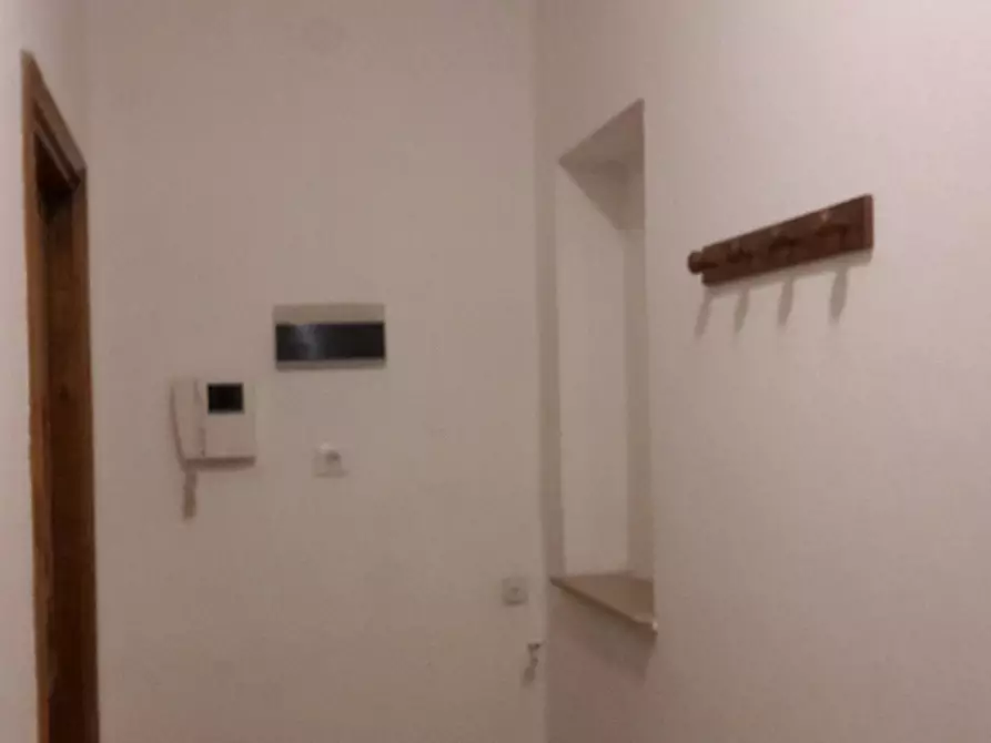 Immagine 9 di Camera in affitto  in Via San Giovanni a Trento