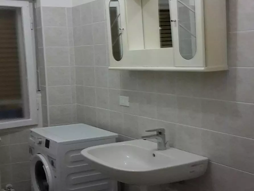 Immagine 6 di Camera in affitto  in Via San Giovanni a Trento