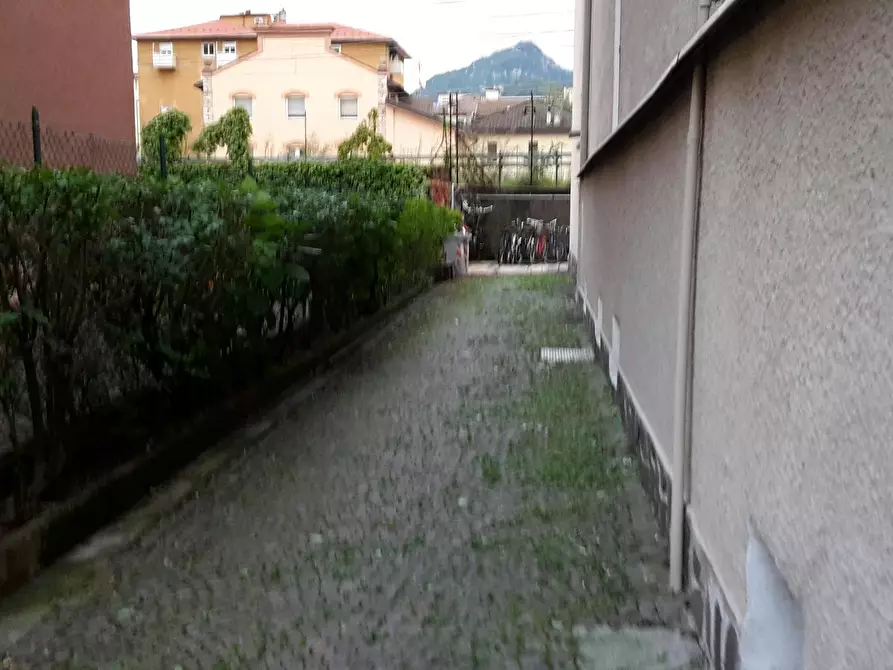 Immagine 4 di Camera in affitto  in Via Castelbarco a Trento
