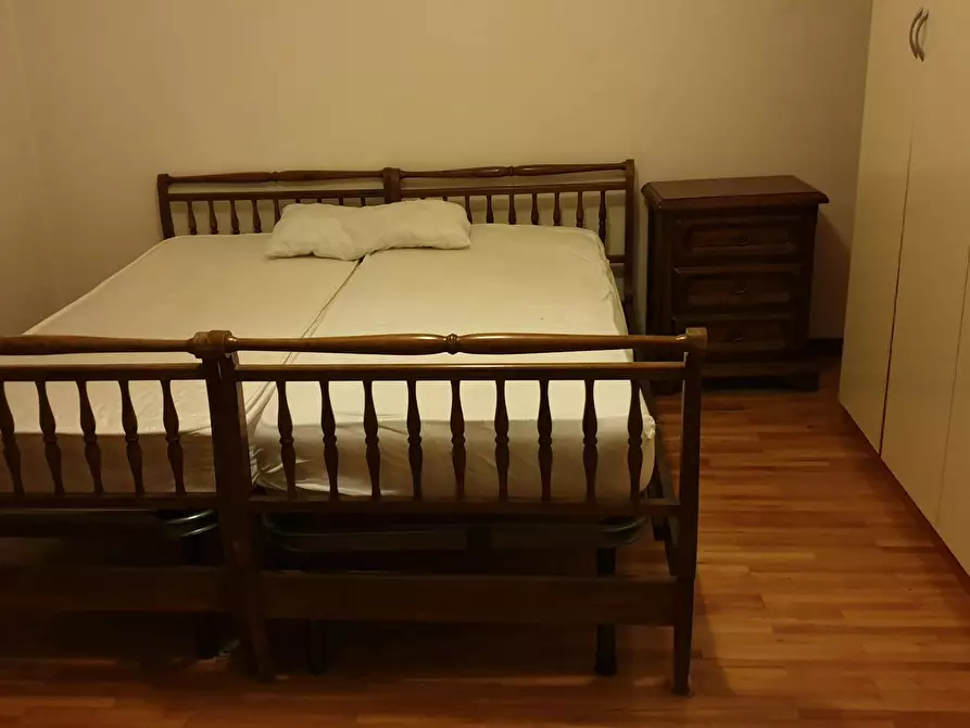 Immagine 1 di Camera in affitto  in Via Castelbarco a Trento