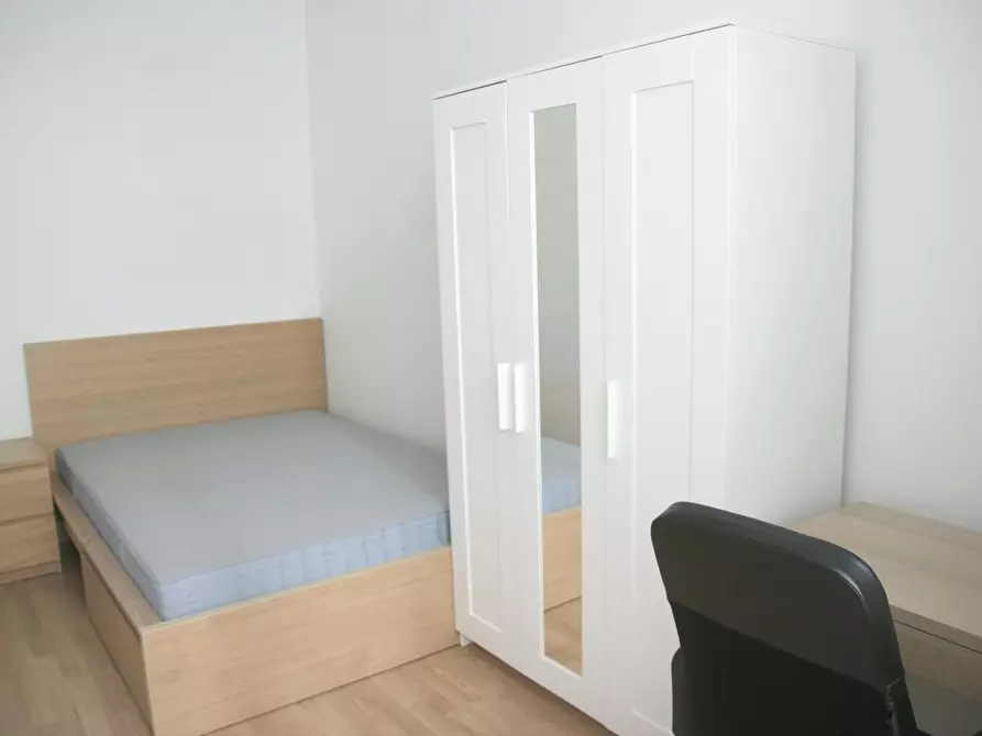 Immagine 5 di Camera in affitto  in Rue Georges Garnir a Schaerbeek