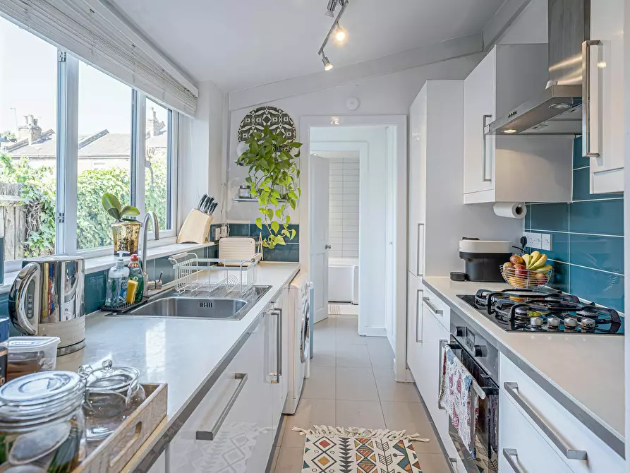 Immagine 5 di Casa indipendente in affitto  in Ringslade Road a Tottenham