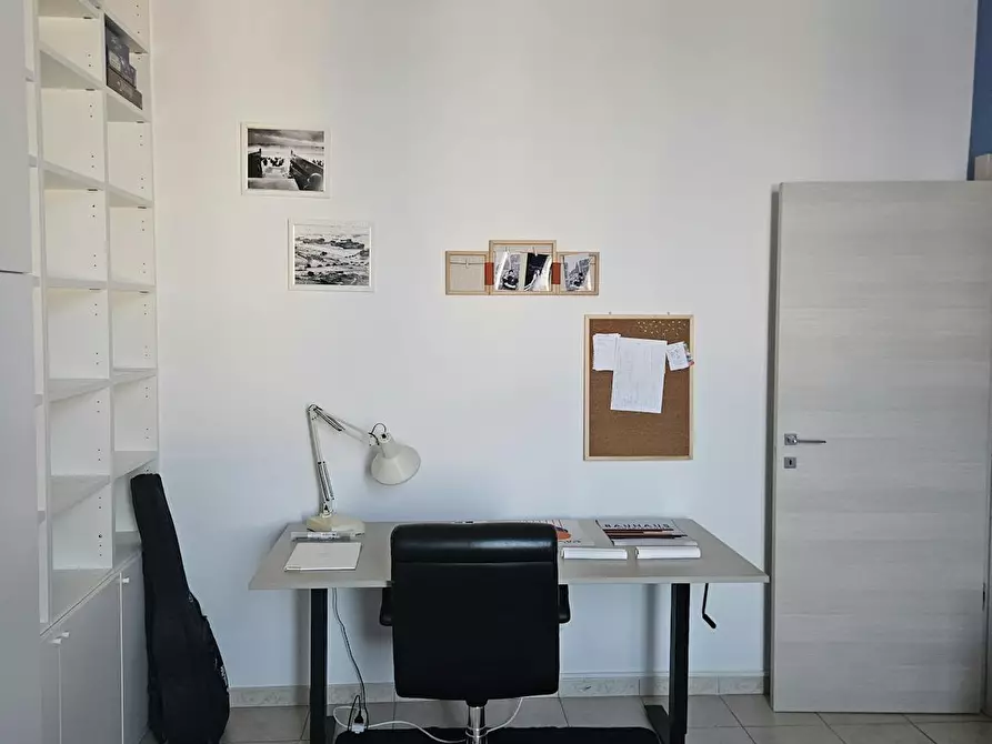 Immagine 5 di Camera in affitto  in Via Bainsizza a Varese