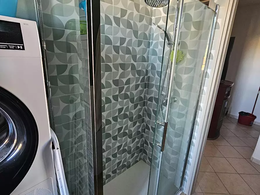 Immagine 10 di Camera in affitto  in Via Bainsizza a Varese