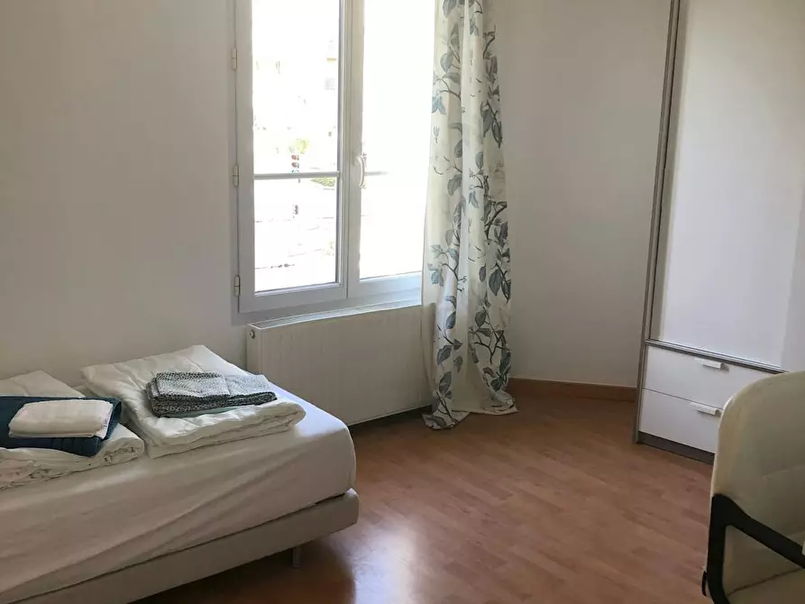 Immagine 7 di Casa indipendente in affitto  in Avenue Sully a Chaville