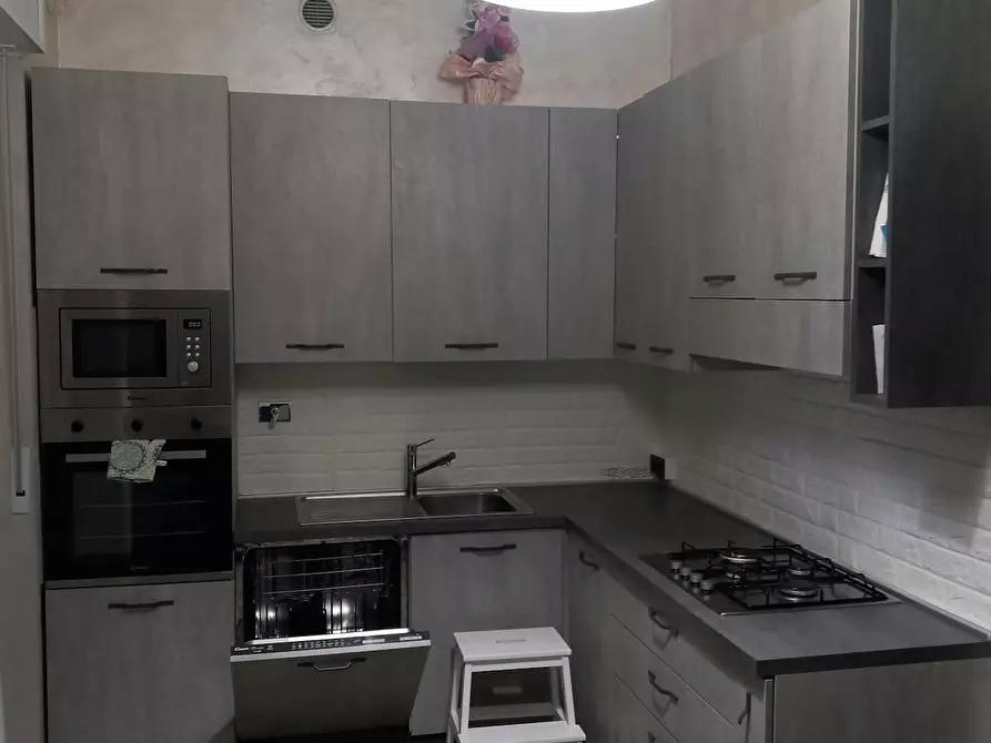 Immagine 8 di Camera in affitto  in Via Gioacchino Quarello a Torino