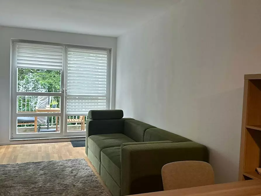 Immagine 2 di Appartamento in affitto  in Thulestraße a Berlin