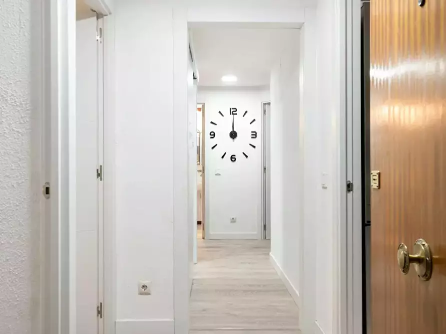 Immagine 10 di Camera in affitto  in Calle Matilde Hernández a Madrid